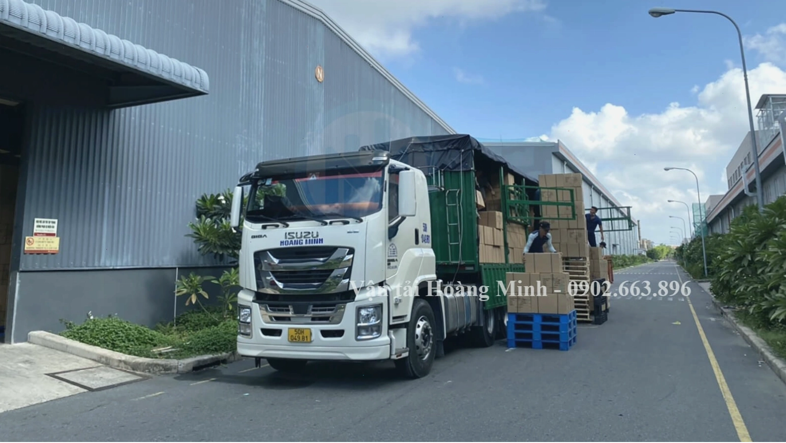 Vận chuyển hàng bao bì, túi giấy, thùng giấy carton tại Bình Dương