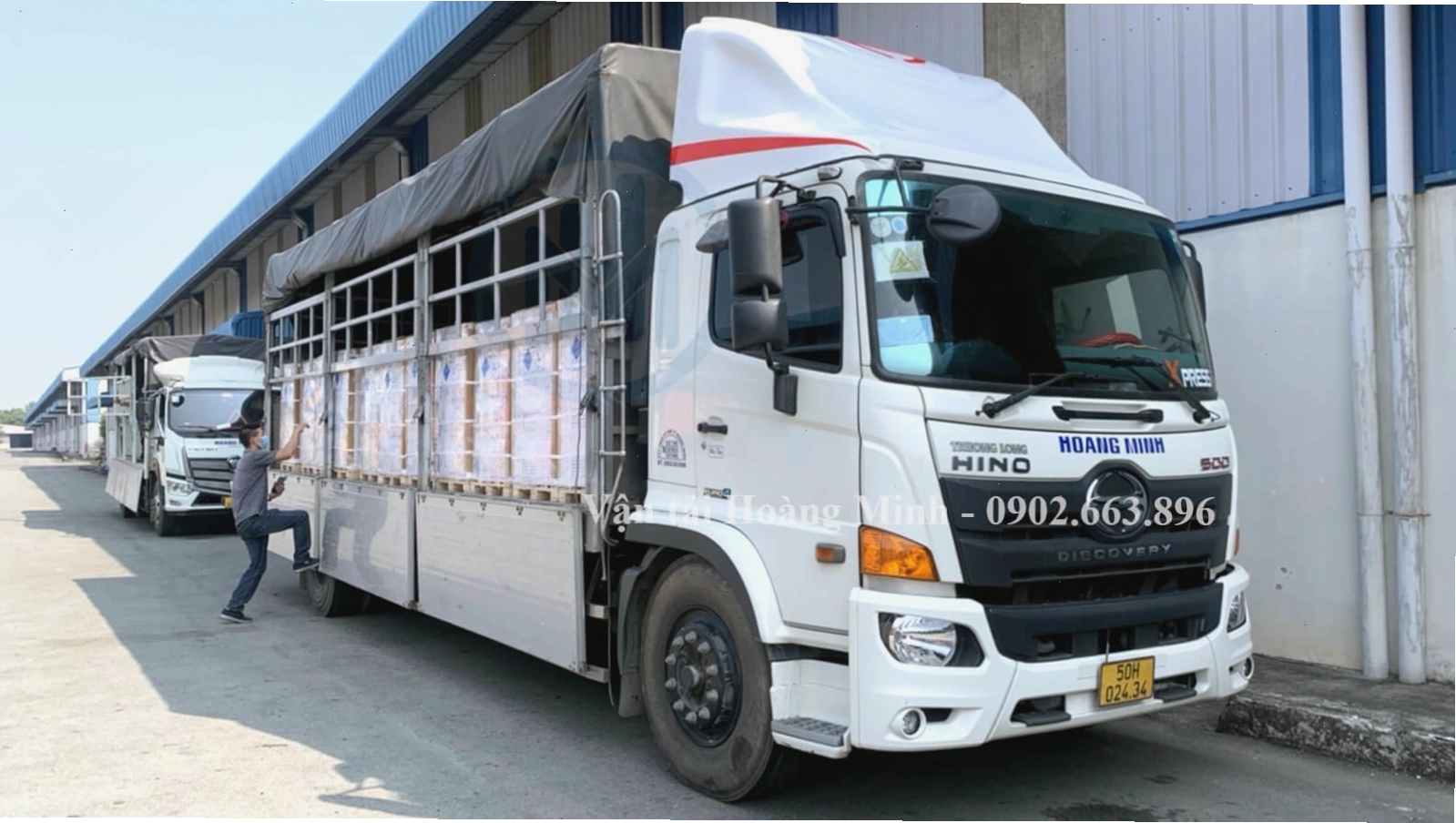 Vận chuyển sơn nước, bột trét tại Mỹ Phước Tân Vạn Bình Dương