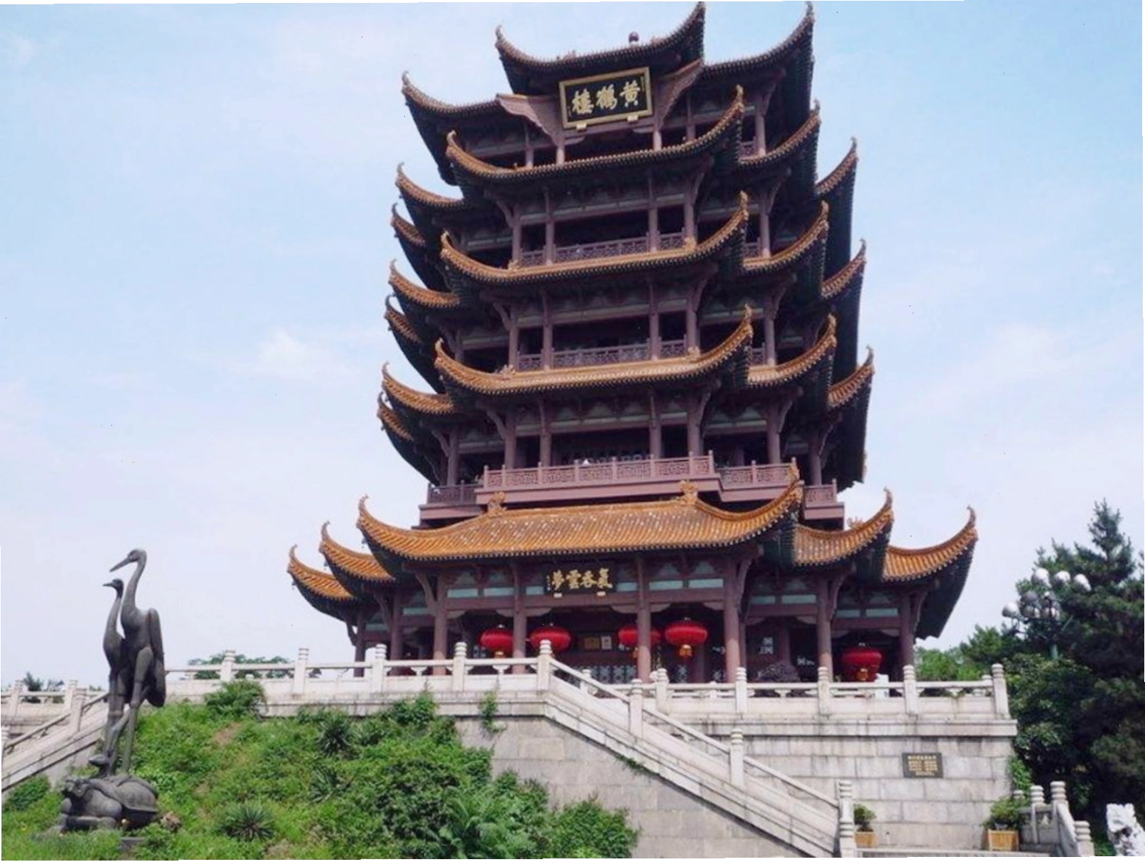 Vạn Lý Trường Thành hùng vĩ nhìn từ trên cao