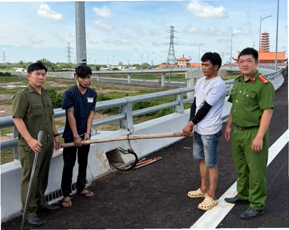 Van (xu-páp) trong động cơ