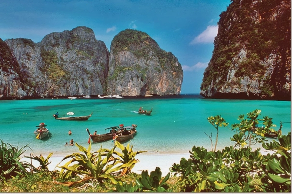 Vẻ đẹp quyến rũ của bãi biển tại Phuket