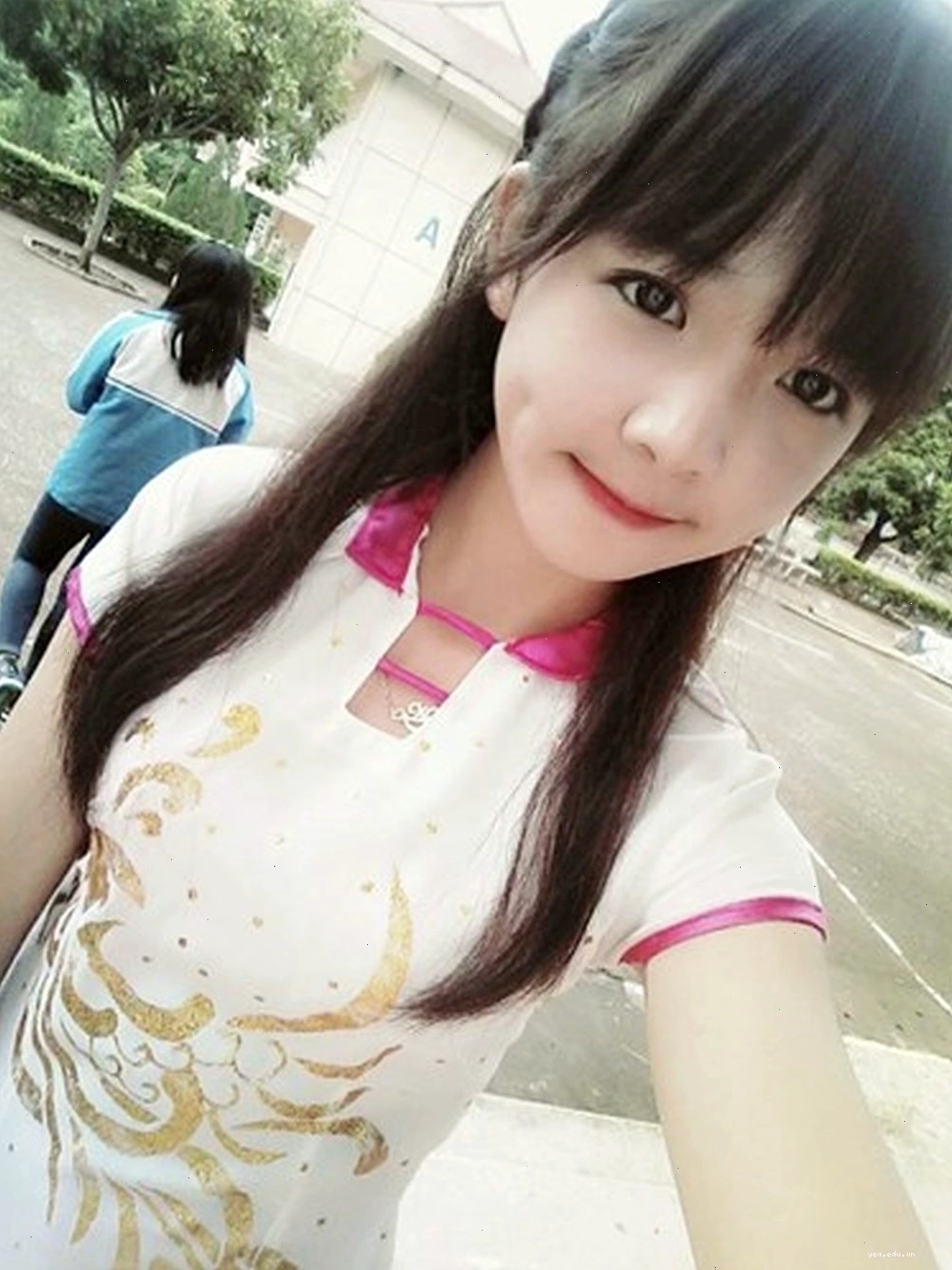 Vẻ đẹp trong sáng của một cô gái Mộc Châu
