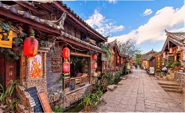 Vi vu phố Tứ Phương ở Thúc Hà cổ trấn
