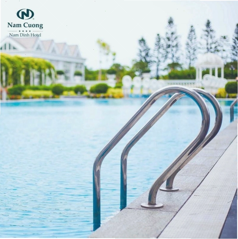 View vườn thượng uyển từ Bể Bơi Olympia - Khách sạn Nam Cường