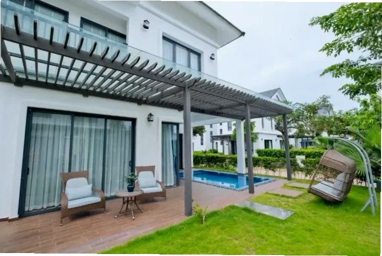 Villa 5 Phòng Ngủ có hồ bơi riêng tại Sunset Sanato Phú Quốc