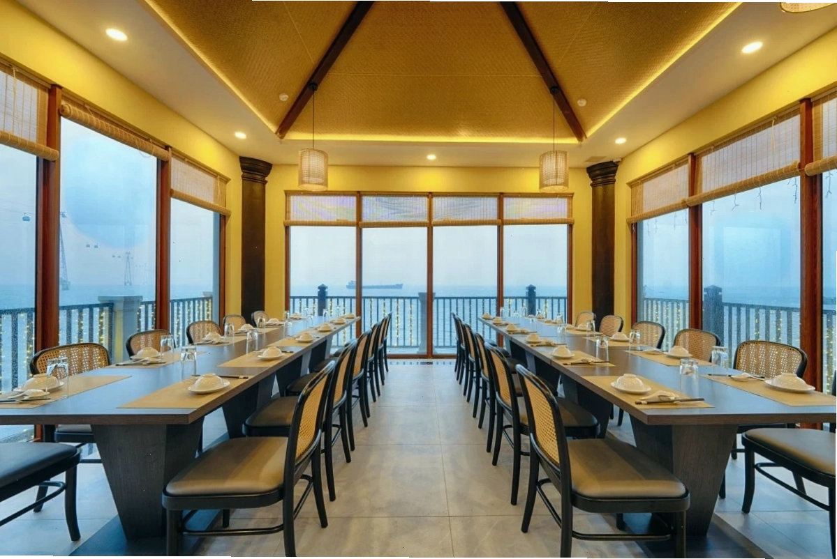 VinWonders Cửa Hội - Combo vui chơi và ẩm thực