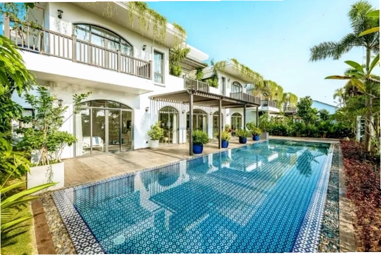 VIP Beachfront Villa có hồ bơi riêng tại Sunset Sanato Phú Quốc