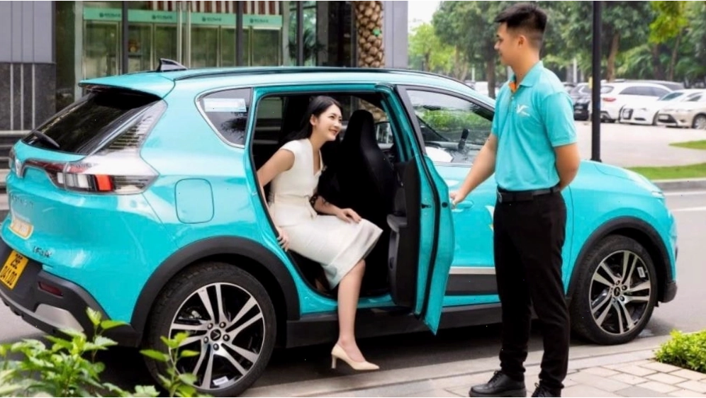 XanhCar dịch vụ taxi chuyên nghiệp thân thiện môi trường (Ảnh: Green SM)