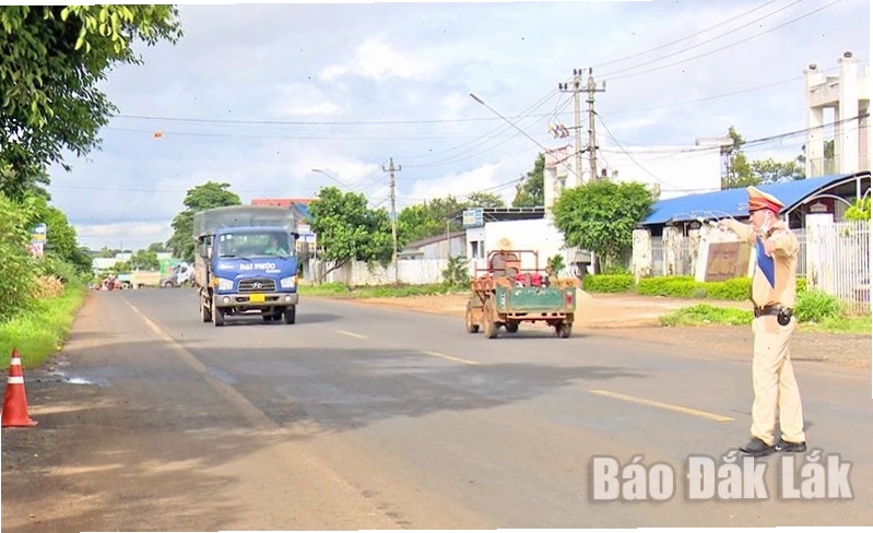 Xây dựng văn hóa giao thông an toàn
