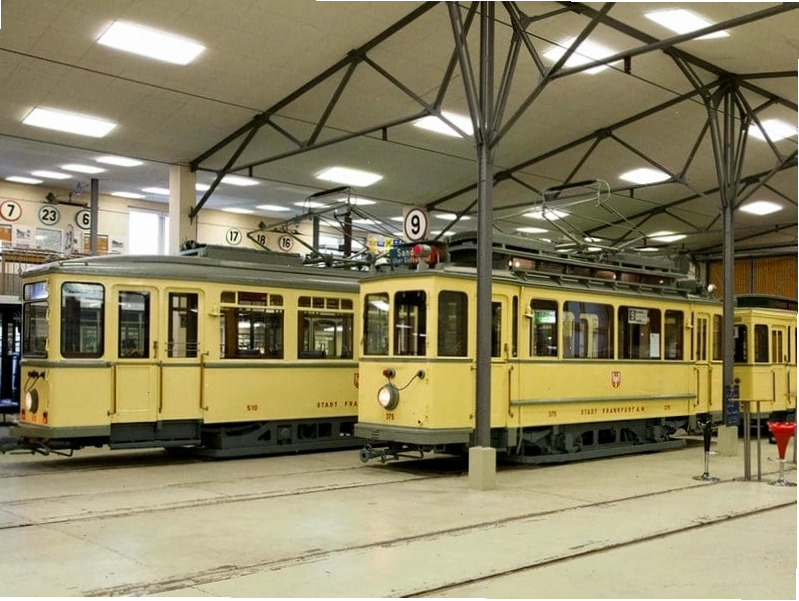 Xe điện (tram) là phương tiện công cộng phổ biến ở Đức