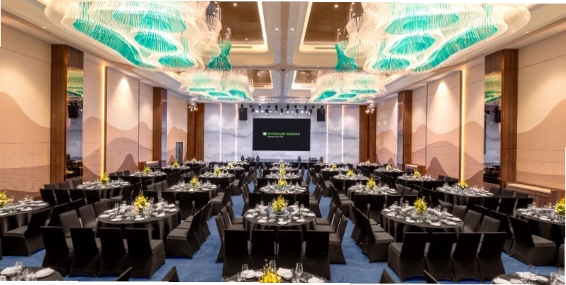 Xe Limousine di chuyển từ Hà Nội đến Vân Đồn tiện nghi và thoải mái