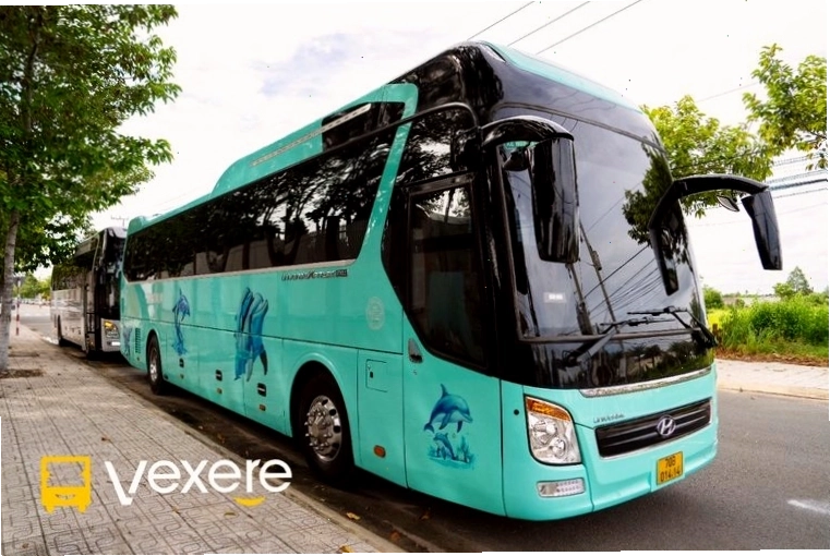 Xe Limousine Đồng Phước sang trọng