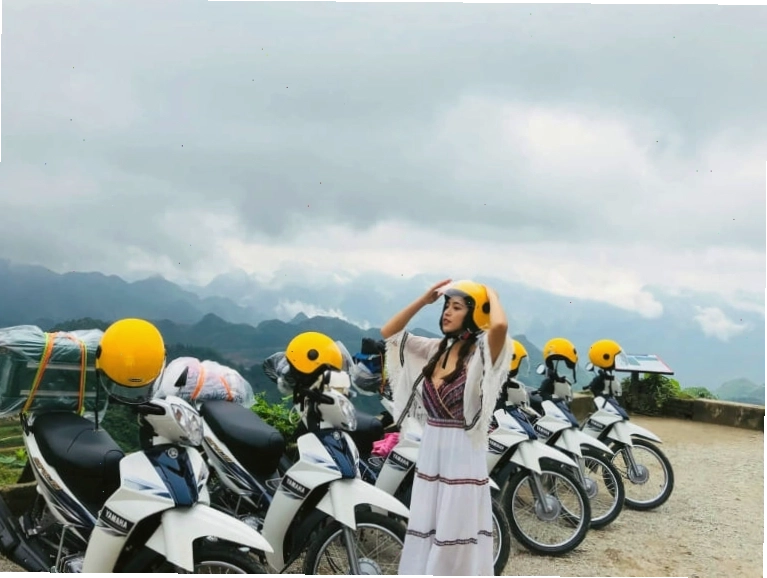 Xe máy là phương tiện lý tưởng để khám phá Hà Giang Loop