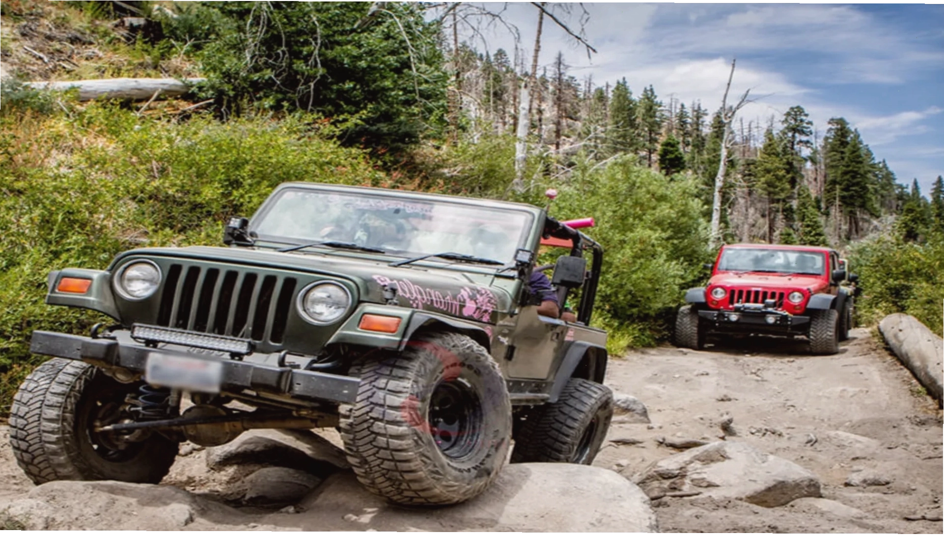 Xe Offroad là gì với thiết kế chuyên dụng