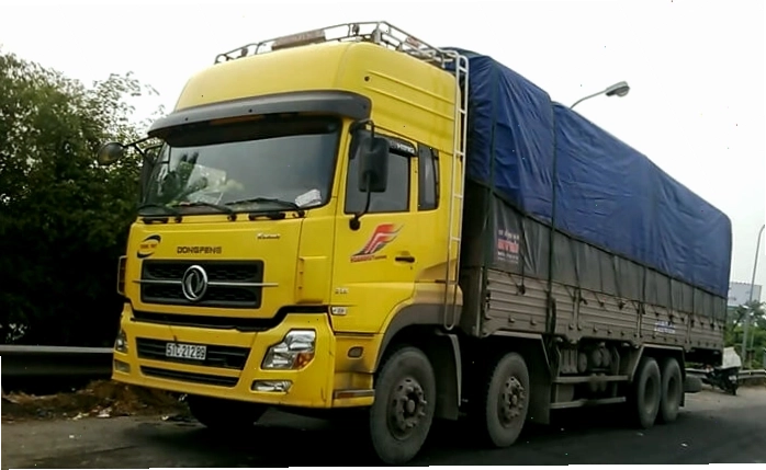 Xe tải chuyên dụng cho việc gửi hàng tại Bình Dương
