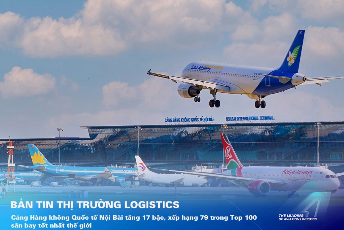 Xe tải vận chuyển hàng hóa qua lại cửa khẩu