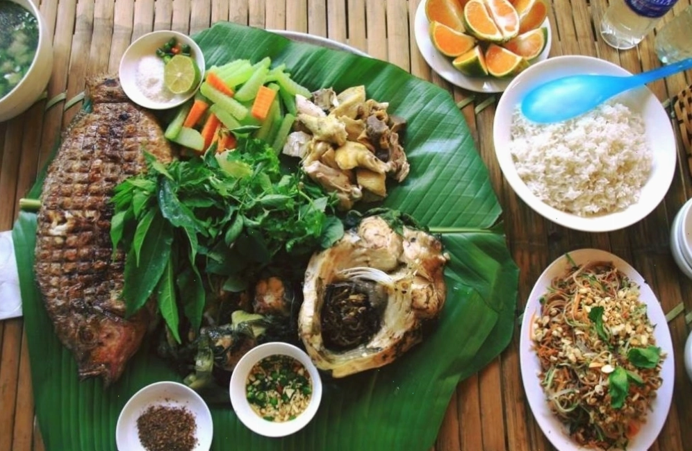 Xoan Retreat phục vụ những món ăn đậm chất vùng miền hấp dẫn